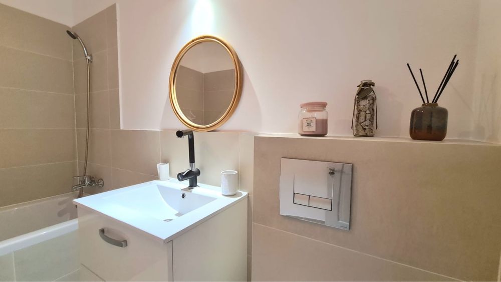 Vand apartament cu 2 camere - Poză 5