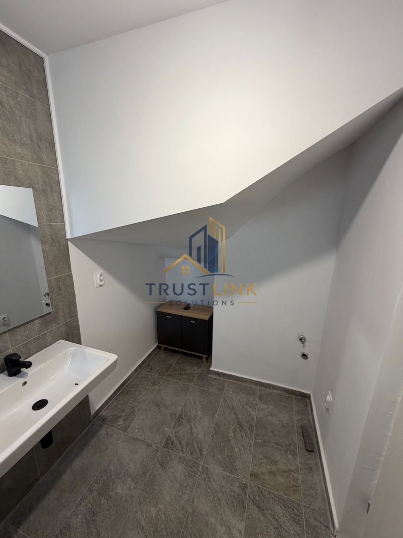 Casa de vanzare 4 camere Finalizata 380mp curte comuna Berceni - Poză 22