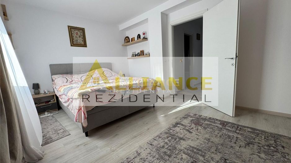 TREND RESIDENCE Vila P+1+M 4 camere 2 bai 120 mpu - Poză 2