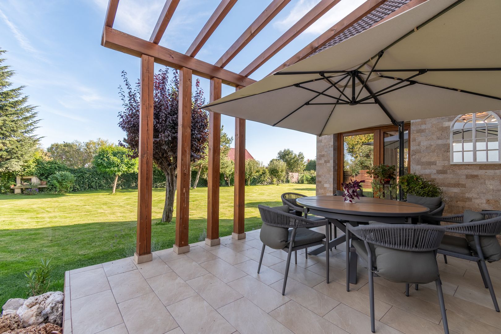 Proprietate exclusivista de vanzare: 2 case | 9 camere | 2000 mp teren - Poză 4
