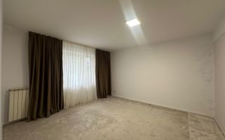 Vila 6 camere || Erou Iancu Nicolae || Garaj - Poză 14