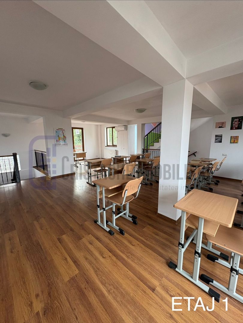 Vila individuala | 260 mp | open space pe fiecare nivel - Poză 7