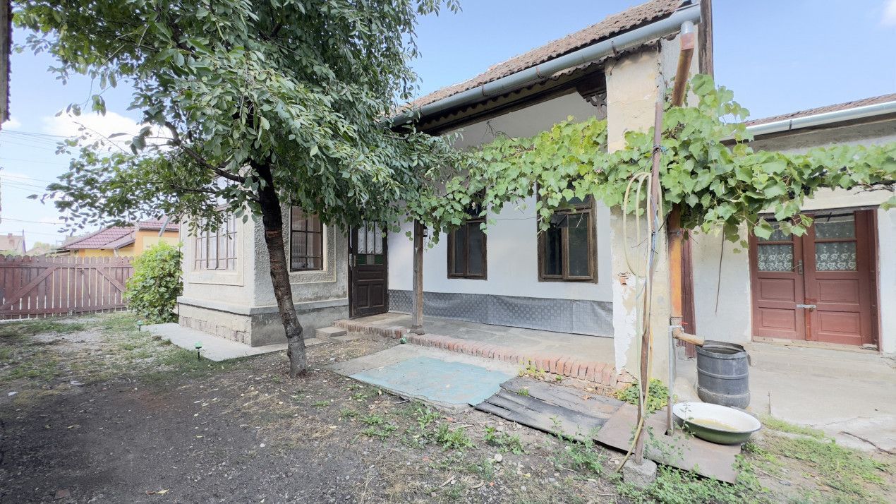 Casă 4 camere cu Teren 615 mp - Str. Mărășești Nr.62 – Carei - Poză 11