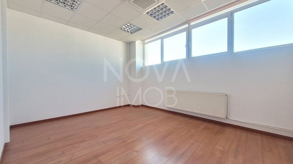 Spatiu comercial de inchiriat 875mp - Piata Cluj - Poză 10