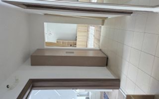 Inchiriez apartament 2 camere + loc de parcare   Tineretului - Poză 9