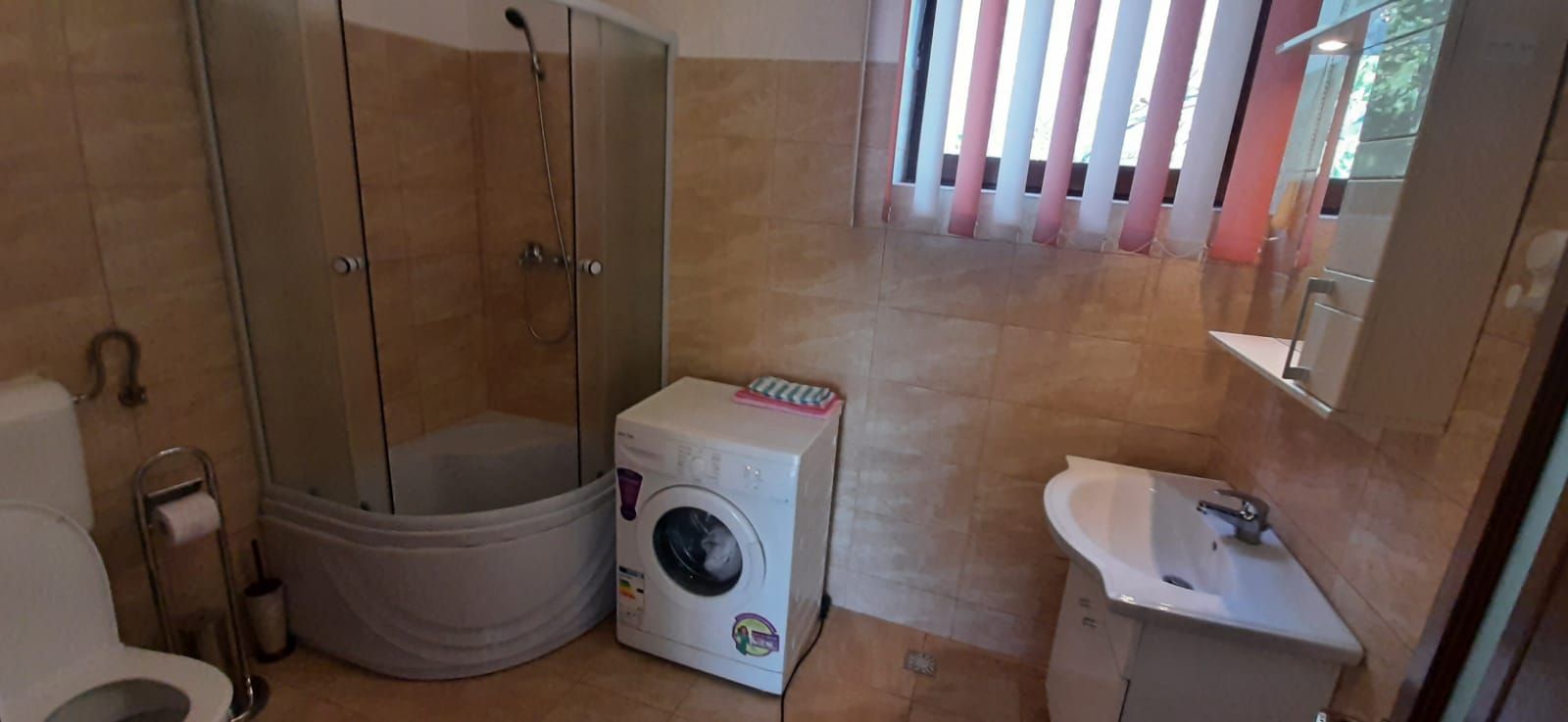 Apartament cu terasa, 4 minute metrou Muncii, centrala proprie - Poză 5