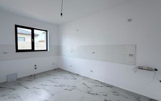 Casa Individuala - 4 camere - 2 bai - 450 mp teren - Poză 3
