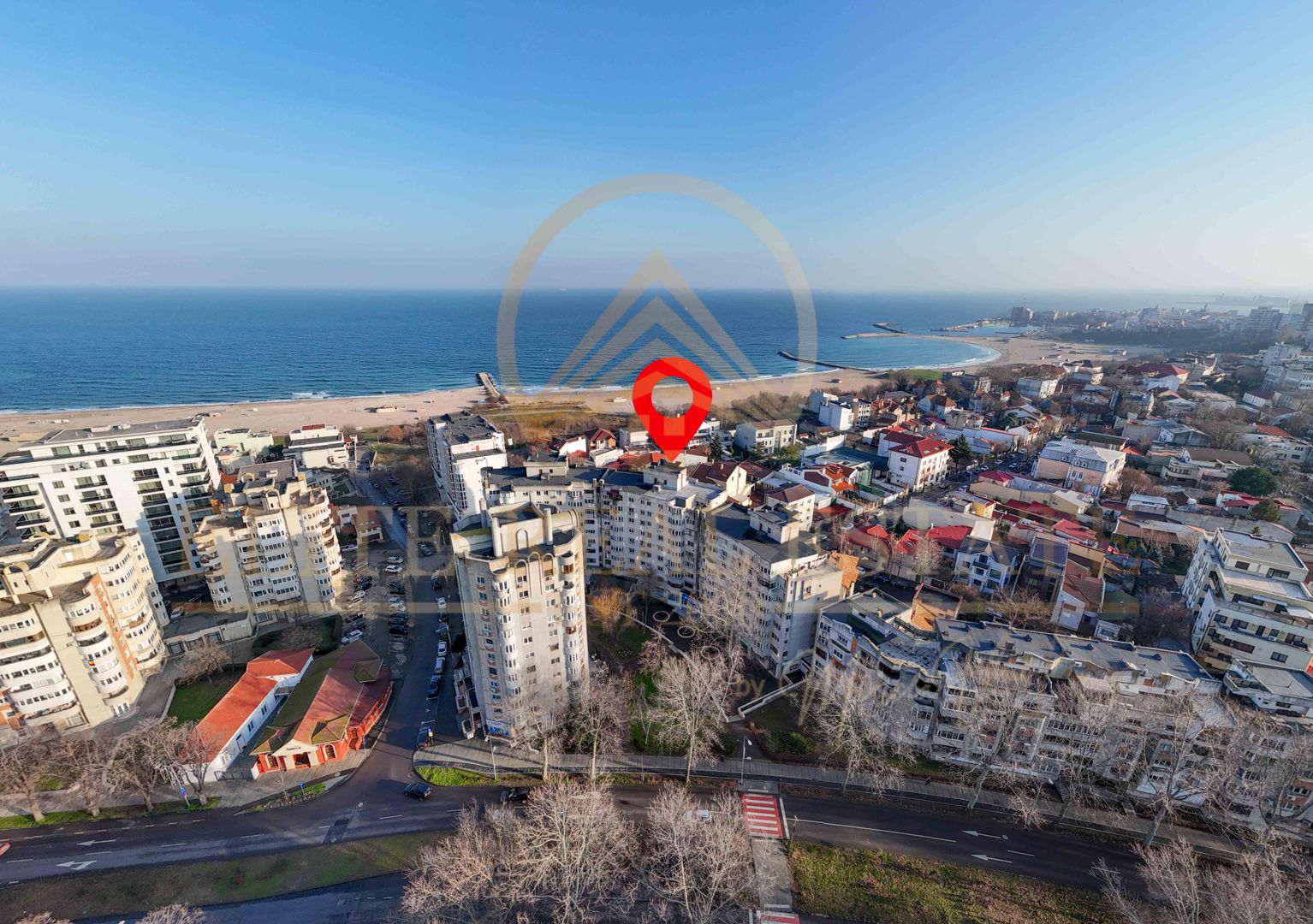CAPITOL - B-dul. Mamaia - Apartament cu 4 camere si terasa de 80 mp. - Poză 15