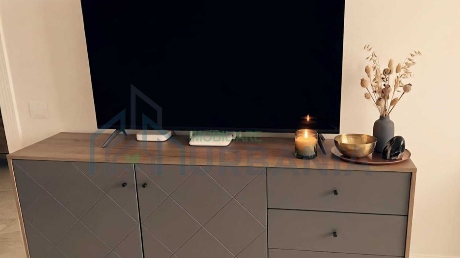 Vând apartament 2 camere în complexul Royal Town, Copou, Valea Lupului - Poză 5
