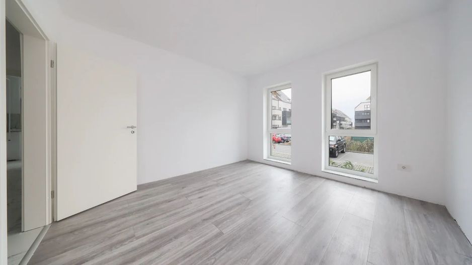 Apartament 3 camere nemobilat, Prima inchiriere  | Parcare + Boxa - Poză 6