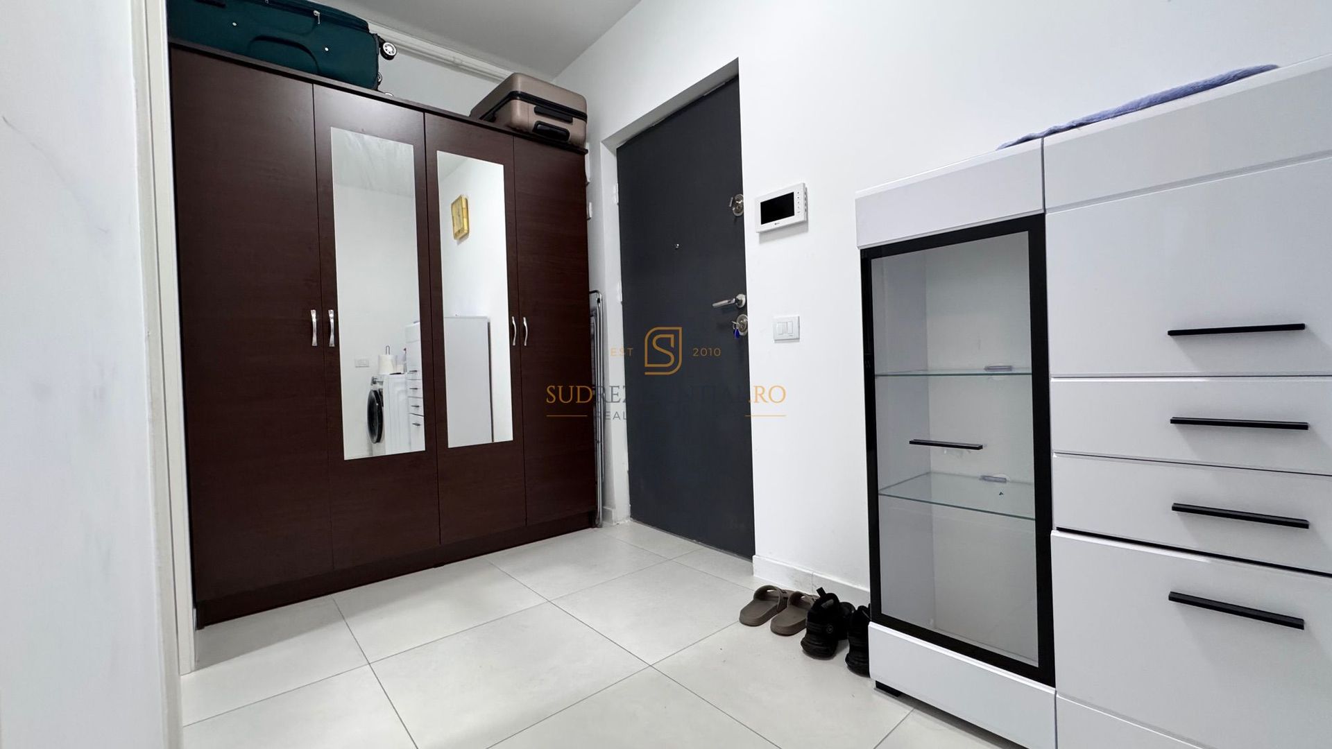 Garsoniera mobilata utilata, etaj 1, bloc nou, 41 mp, Rahova - Poză 2