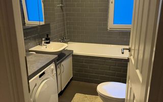 Apartament 4 camere 117 mp utili 2 bai si parcare privata in Selimbar - Poză 7