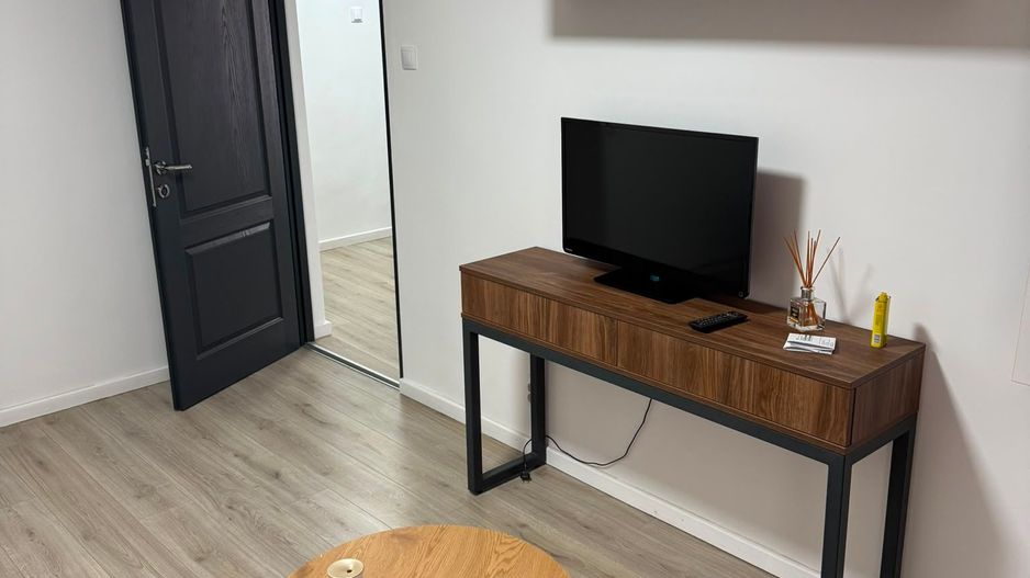 Apartament cu 2 camere, renovat, mobilat și utilat, VASLUI - zona AUROCOR-GARA; - Poză 6