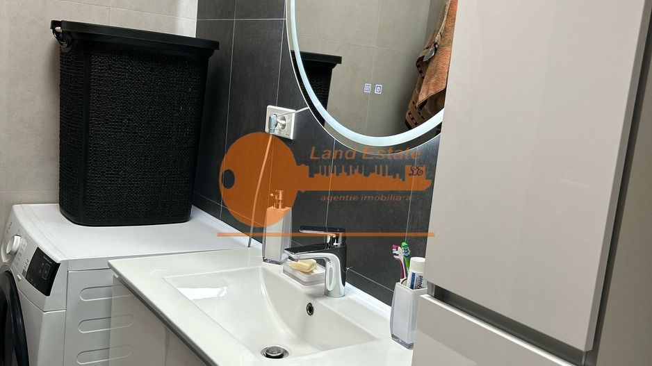 3 camere Grand Arena ( centrala termica-bloc 2024-loc parcare ) - Poză 9