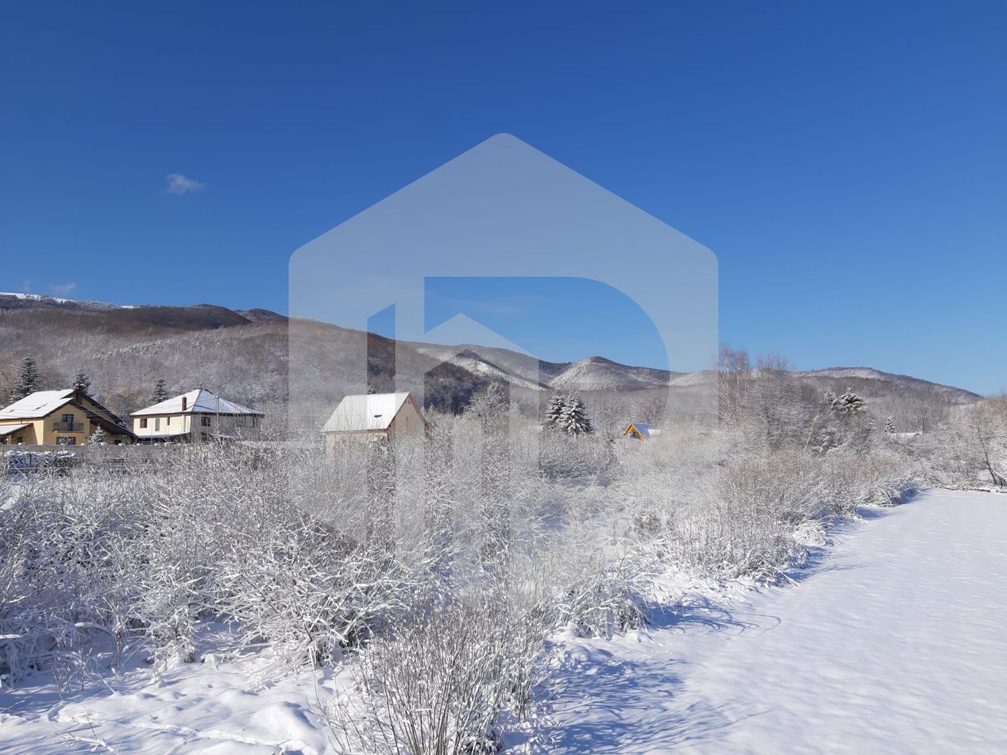 Casa individuala in Tocile-Sadu / 1400 mp teren. 4 dormitoare - Poză 11