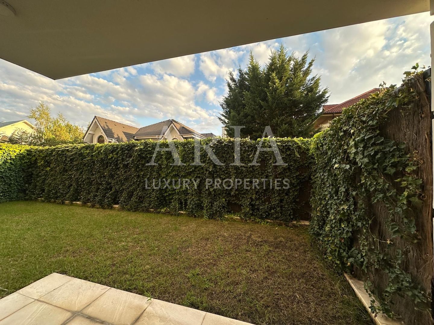 TRIANA 3 CAMERE | CURTE | PISCINA | GYM - Poză 24