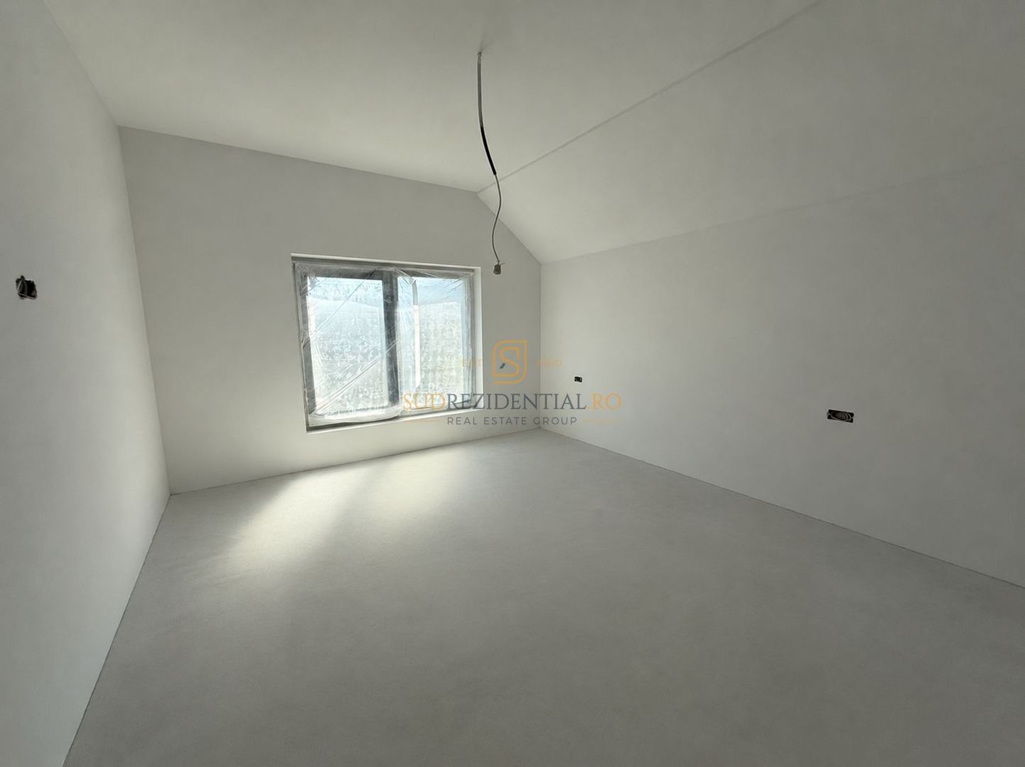 Vila individuala P+1+Pod, 3 camere, curte spatioasa - Comuna Berceni - Poză 8