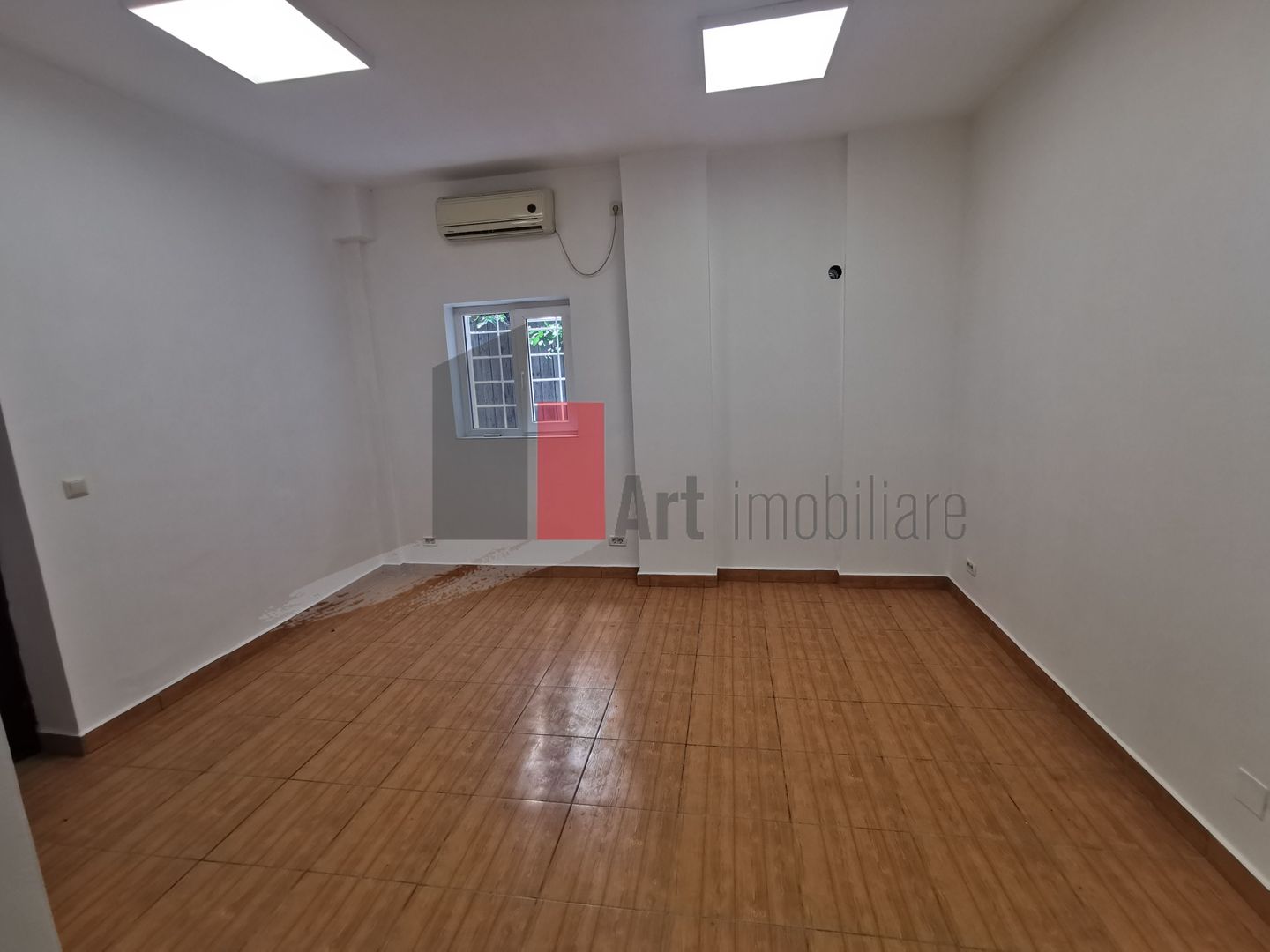 %0 Comision Spatiu comercial de inchiriat in zona Kogalniceanu/Cismigiu - Poză 3