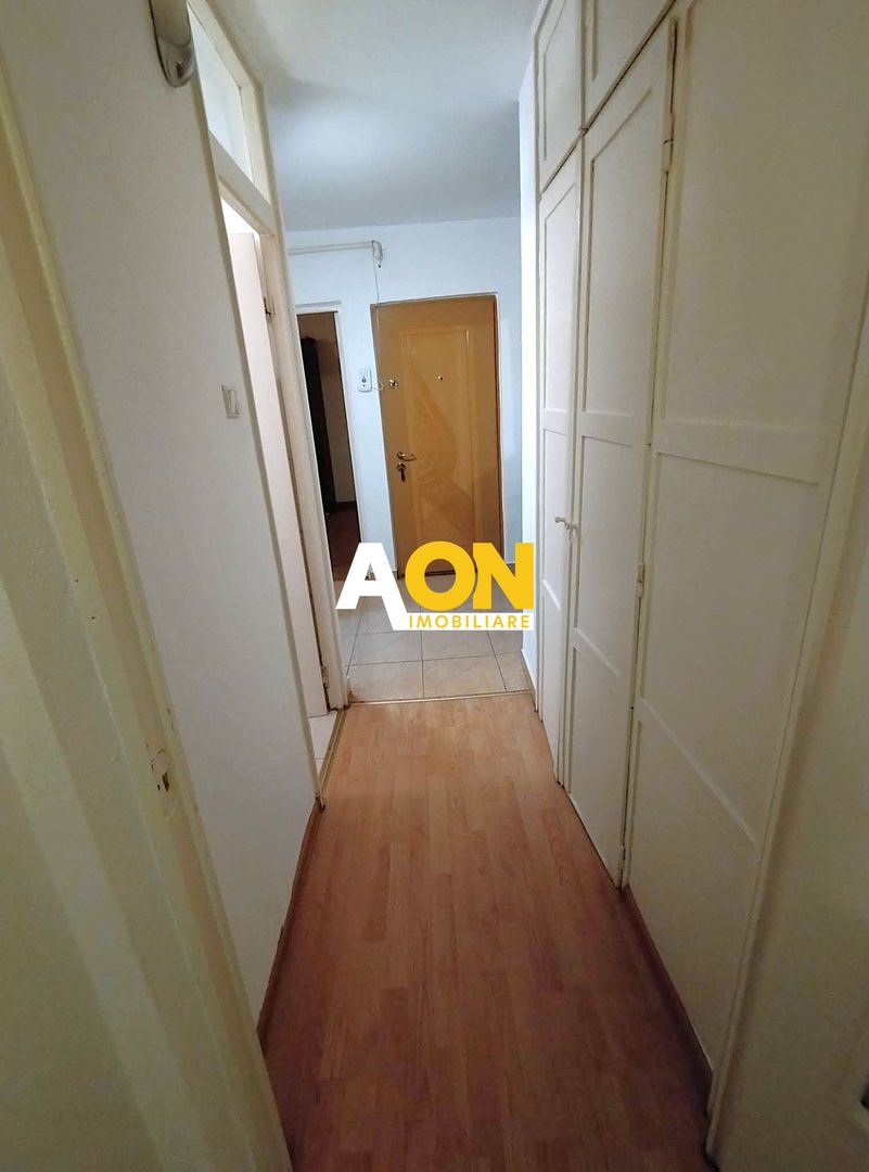 Apartament 3 camere, 68 mp utili, Cetate, zona Piata Cetate - Poză 8