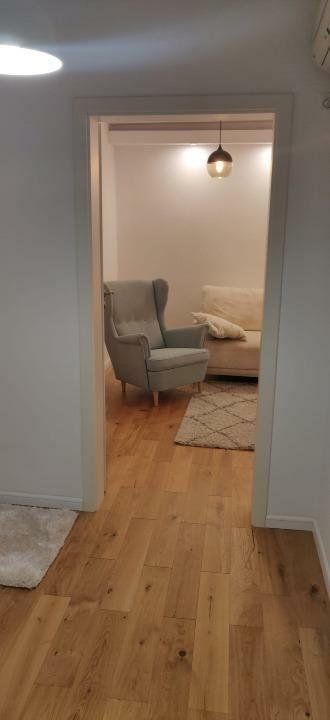 Apartament 3 camere politehnica lux 4/4 - Poză 2