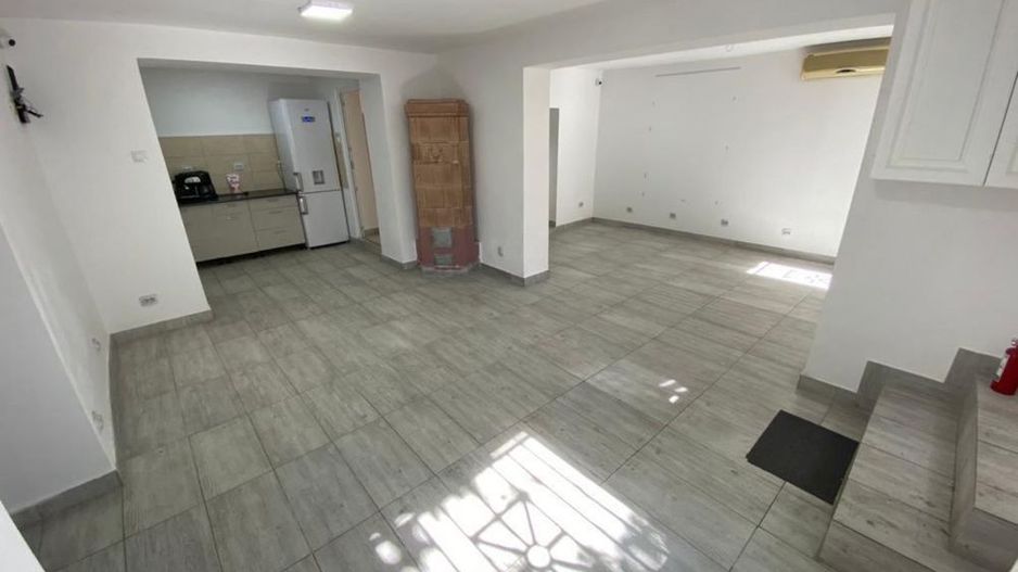 Apartament 6 camere ultra central - Poză 1