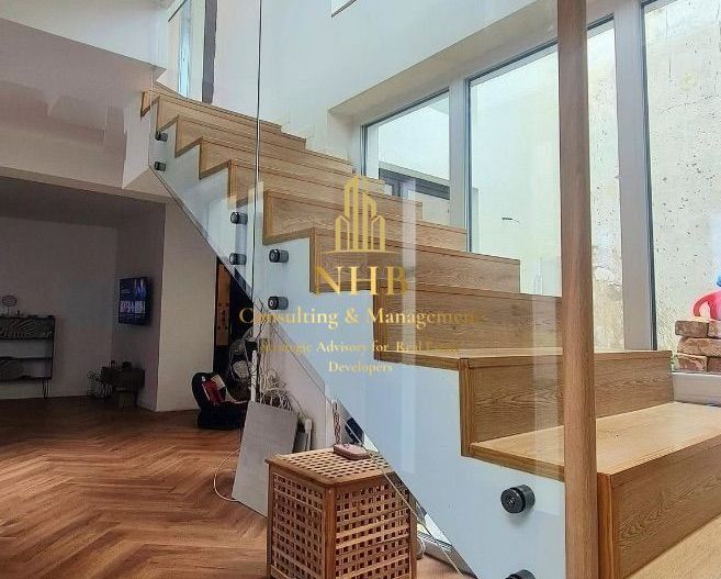 Vila de inchiriat - Polonă - PARCARE - Poză 3