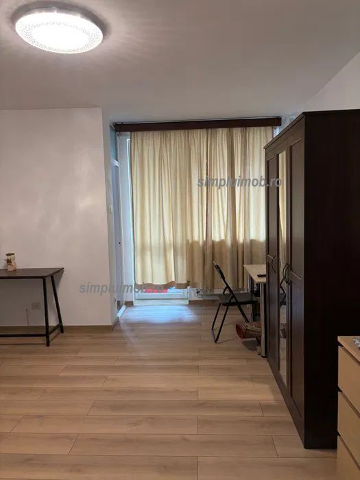 Garsoniera Spatioasa Vitan - Poză 2