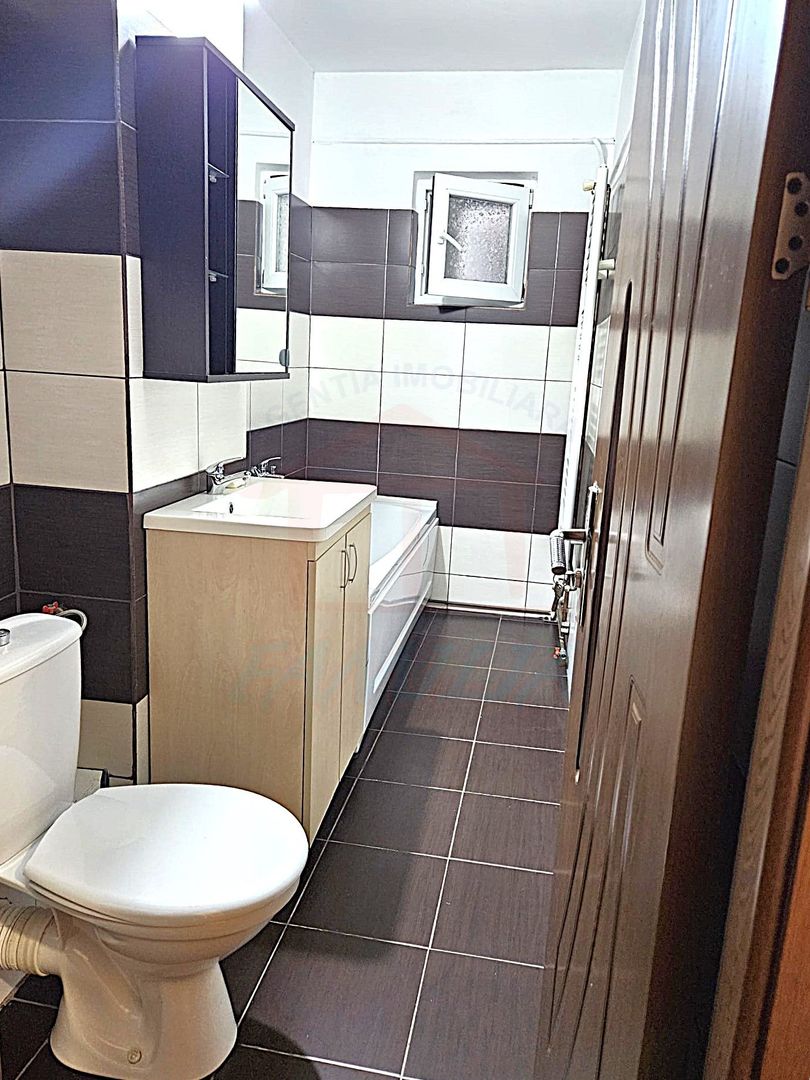 400 EURO chirie, apartament 3 camere Siderurgistilor - Poză 4