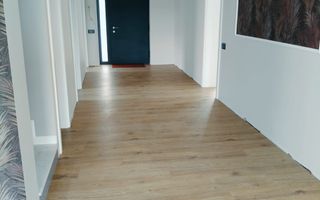 Casă modernă în Sânnicoara, teren 739 mp, garaj dublu și terase - Poză 1