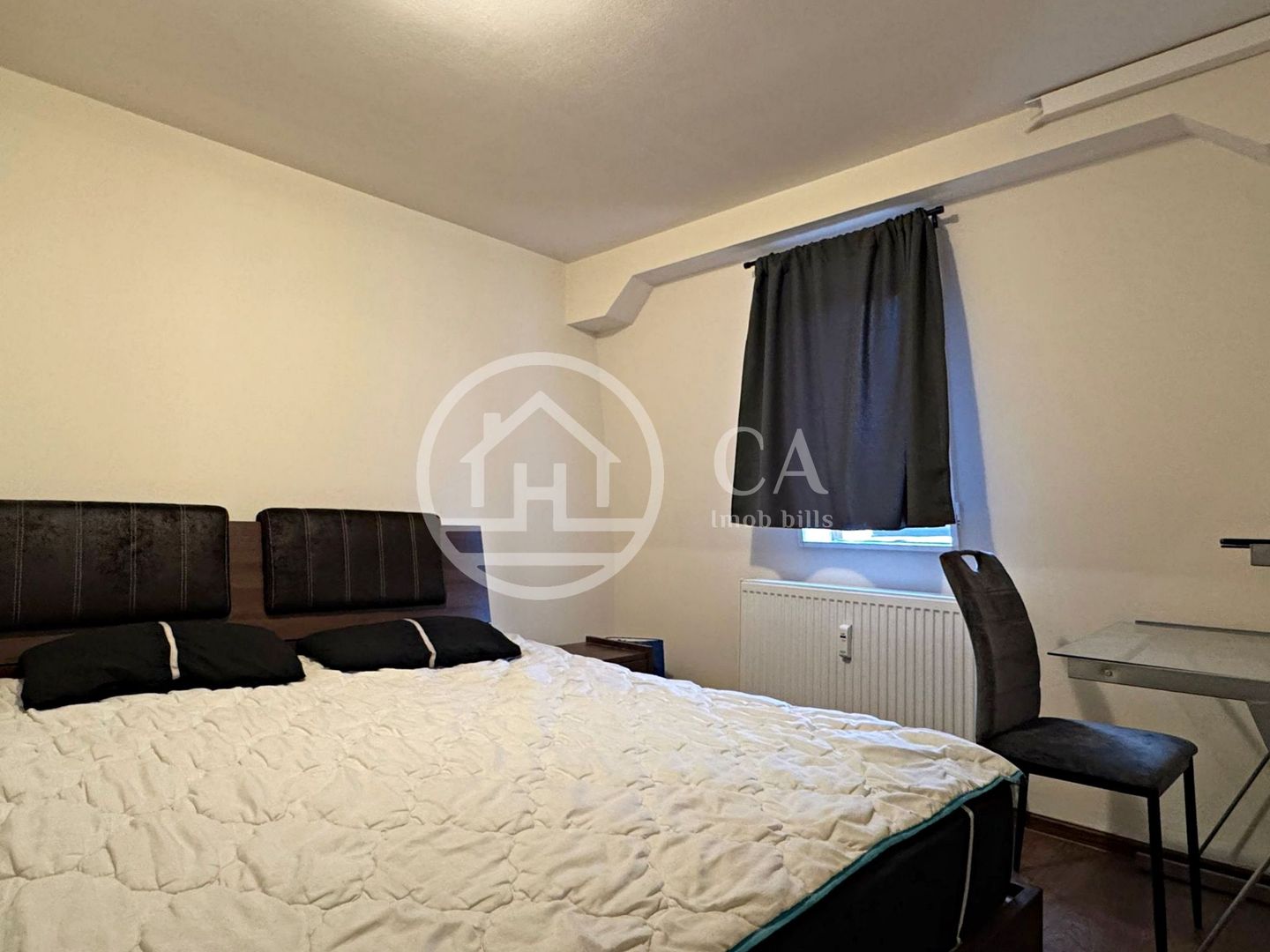 Apartament de vânzare cu 3 camere în zona Nufârul, Oradea - Poză 5