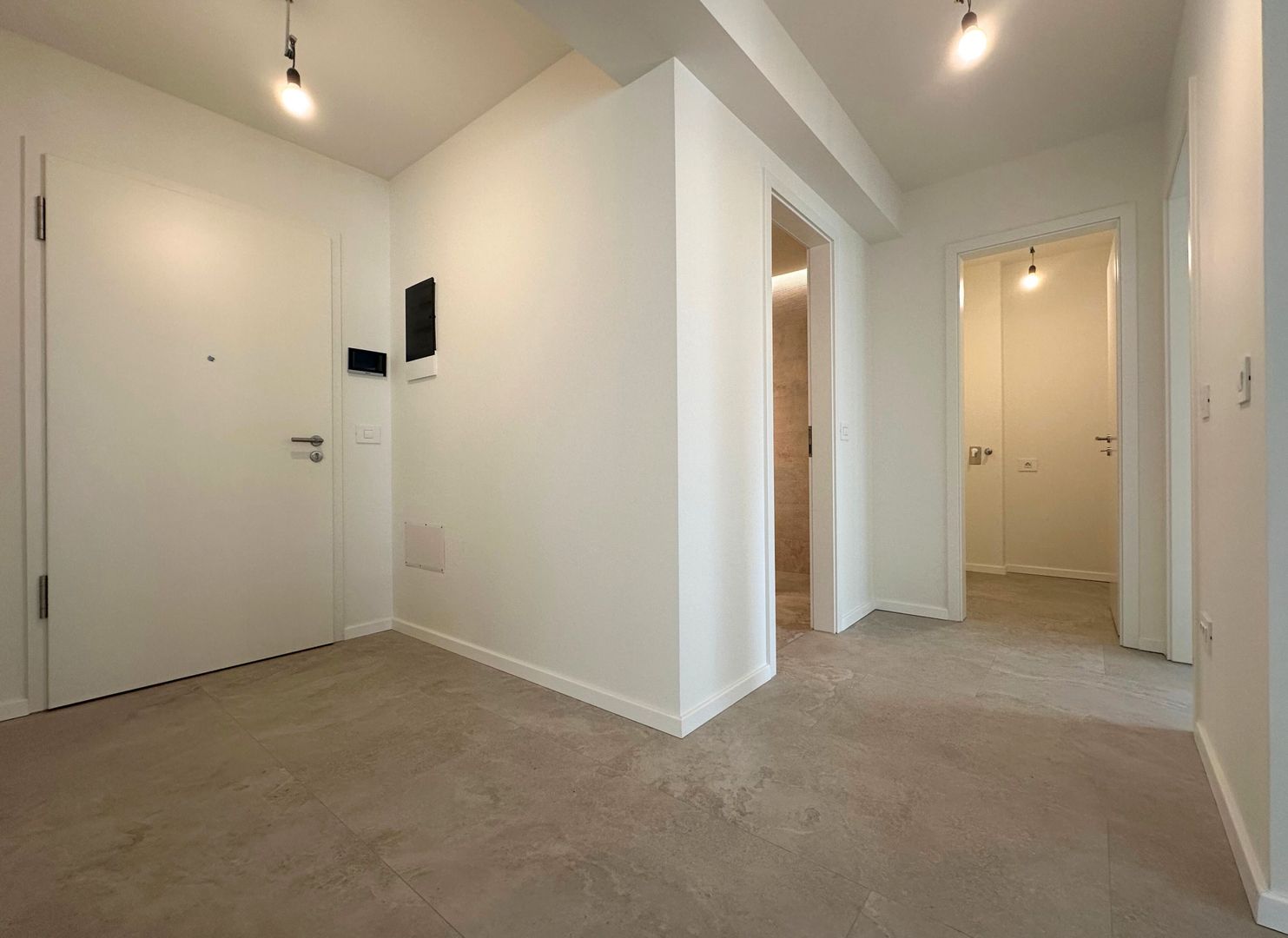 Apartament de lux 2 camere nelocuit Zona Coresi Kasper - Poză 14