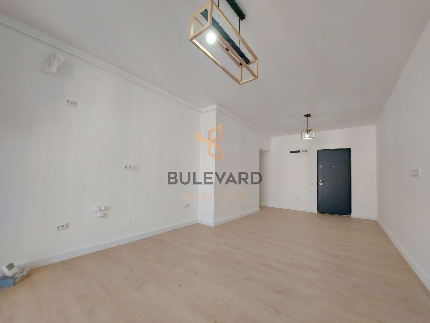 Apartament nou cu 3 camere la 5 minute de Parcul Poligon! - Poză 2