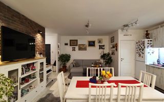 Apartament frumos cu 2 camere | Finisaje moderne | Zona Terra-Florești - Poză 4