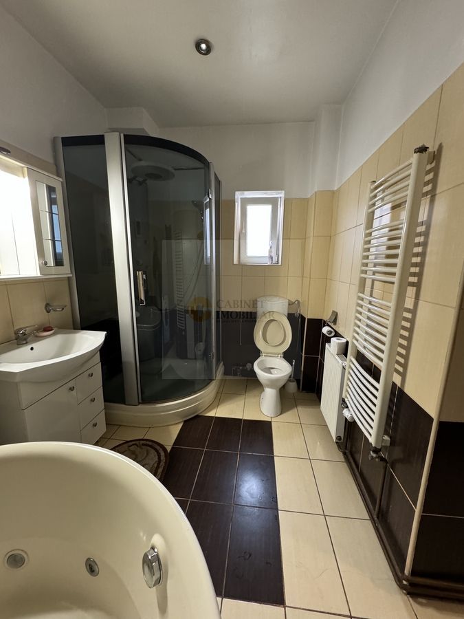 4 camere in vila   | Blvrd M. Kogalniceanu  | 140 mp - Poză 9