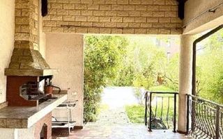 BRASADAS vinde vila cu piscină 6 cam Iancu Nicolae PIPERA. - Poză 5