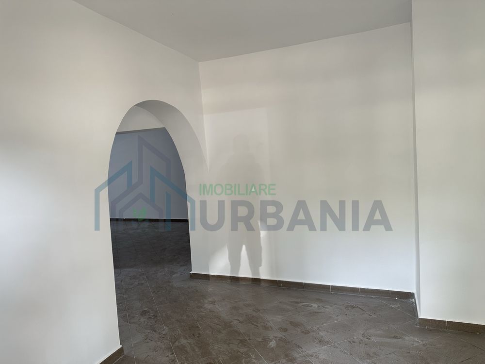 Spațiu Comercial 80 mp, Belcești – Zonă Centrală, Renovat - Poză 1