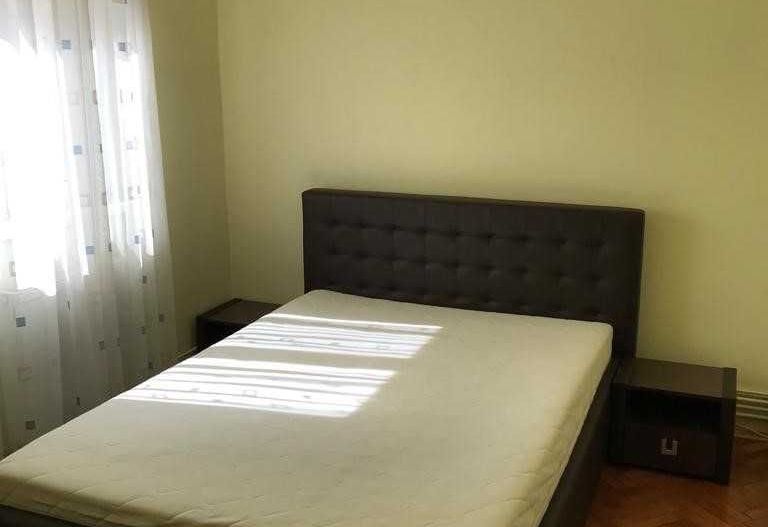 Apartament cu 2 camere de inchiriat, in Cetate - Poză 2