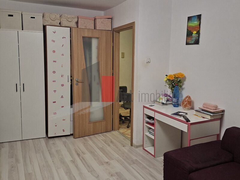 Vânzare garsonieră Berceni - Univ. Spiru Haret - Poză 2