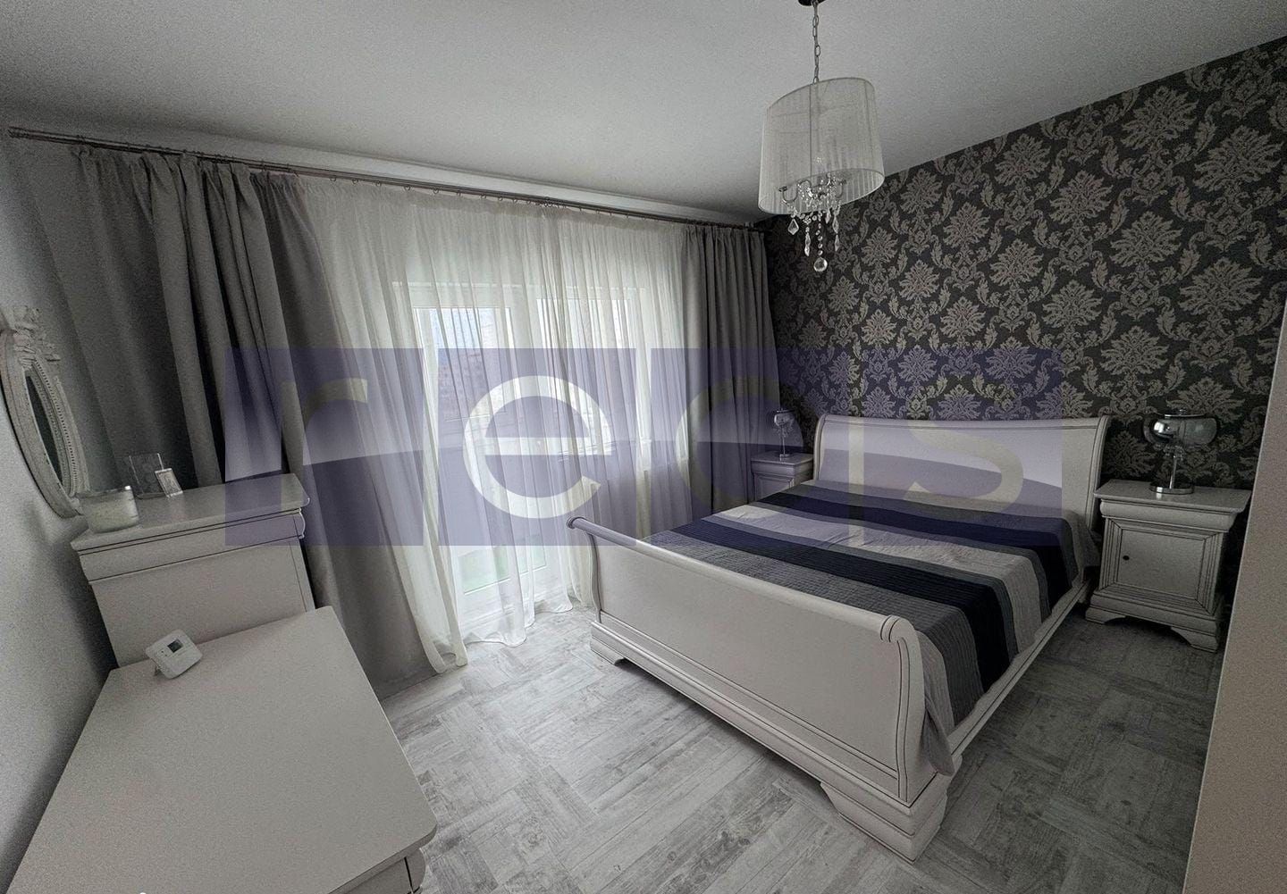 VANZARE 3 CAMERE DECOMANDAT - VITAN MALL - MIHAI BRAVU - Poză 3