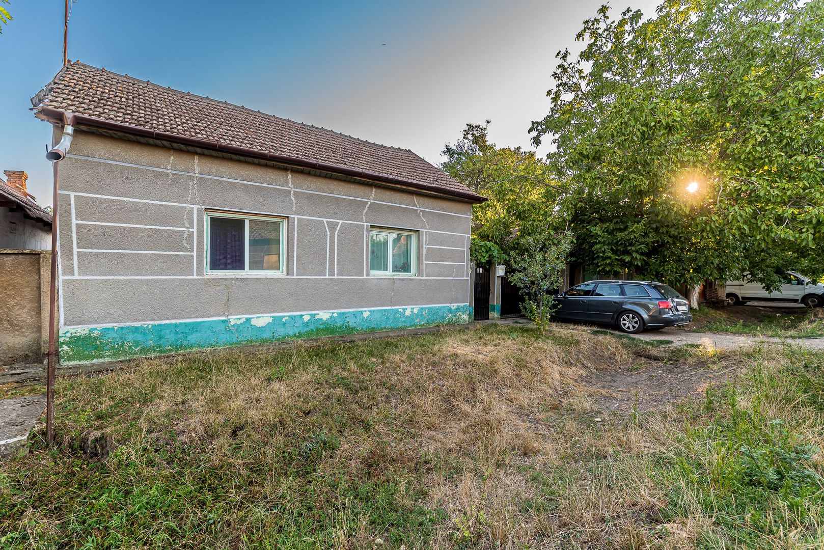 Casă cu teren 3.950 mp | Dorobanți | 63.500 € negociabil - Poză 12