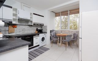 Vânzare, apartament, 2 camere, strada Grenoble, Botanica. - Poză 1