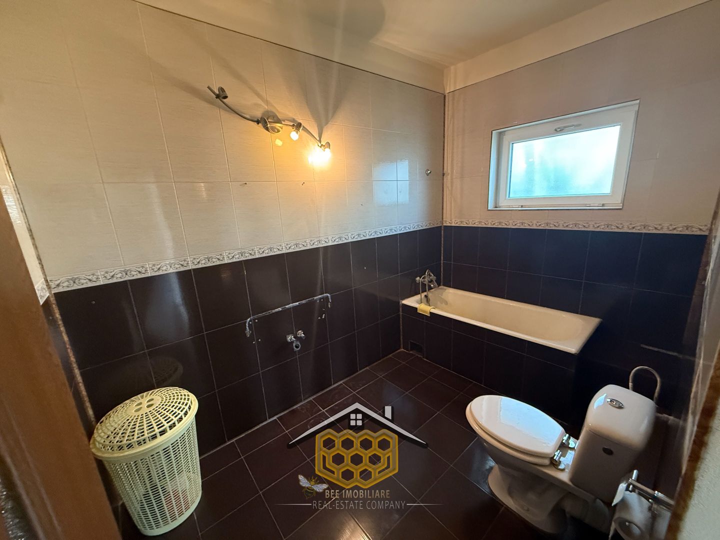 Oferta 2 case la pret de una in Ghercesti – Ideal pentru 2 familii - Poză 24