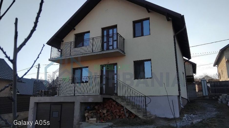 Casă de vânzare în Dumbrava, Lunca Cetătuii, Iași - Poză 1