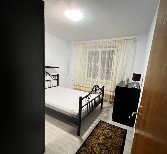 APARTAMENT 3 CAMERE CRANGASI - Poză 1