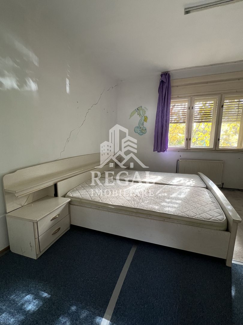 Casă de închiriat – zona Buituri - 6 camere - Poză 5