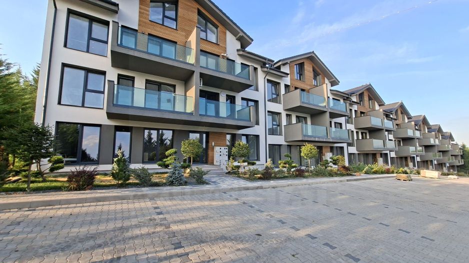 Apartament premium 61.4 mp utili 3 camere 2 bai curte 50 mp Cristian - Poză 9