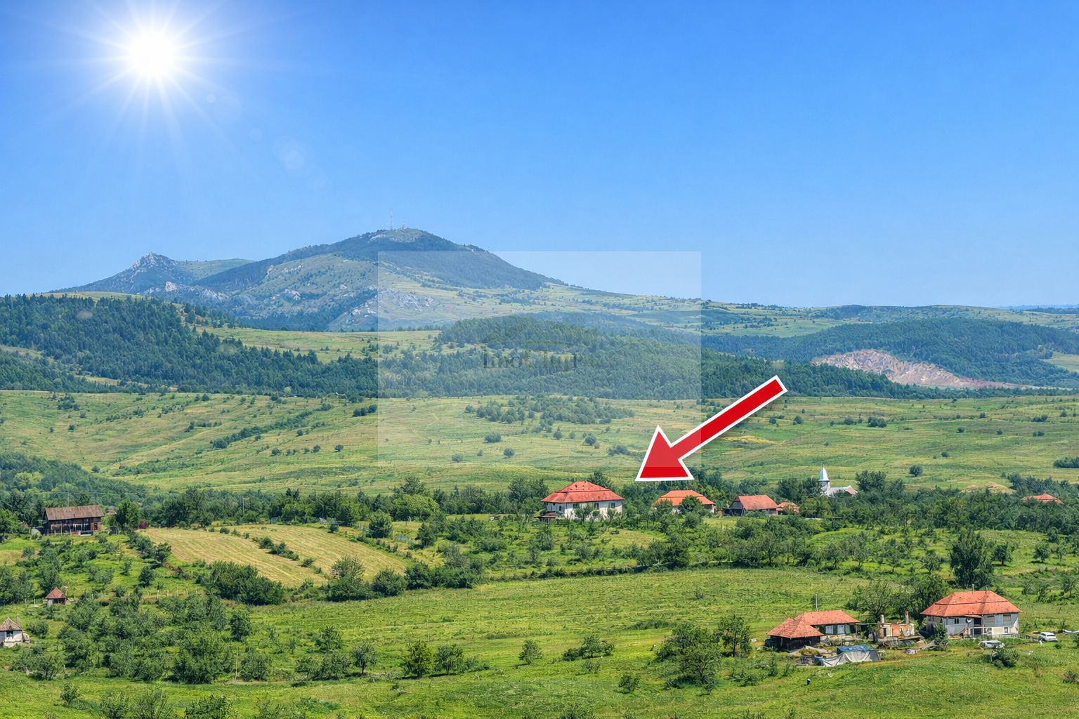 Proprietate cu potențial pensiune – sat Masca, 45 km Cluj - Poză 1