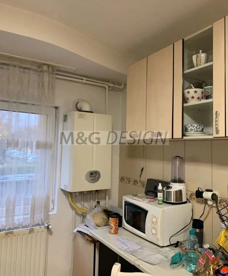 2 cam Bucovina parter centrala proprie - Poză 2