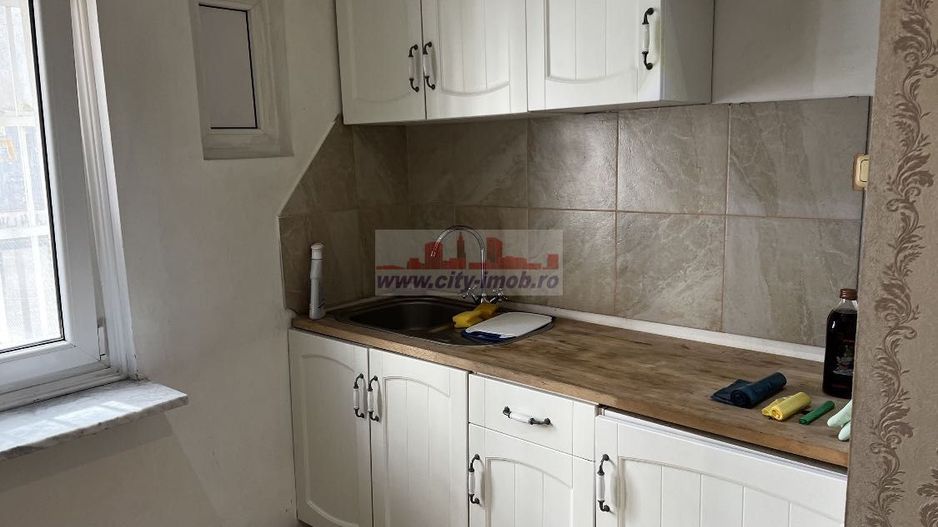 Vanzare apartament 2 camere în zona Decebal - Alba Iulia - Poză 3