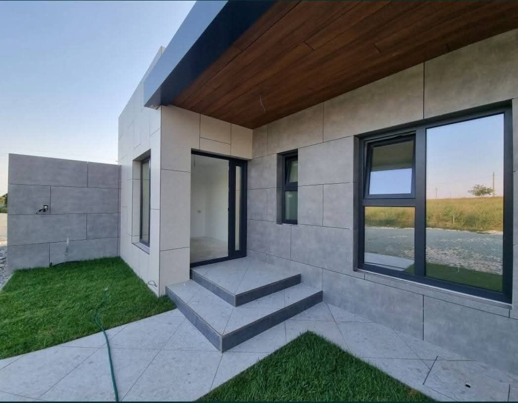 CASĂ DE VÂNZARE – VALU LUI TRAIAN - Poză 1